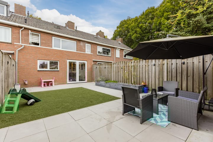 Foto 33 van Monseigneur Schaepmanstraat 19