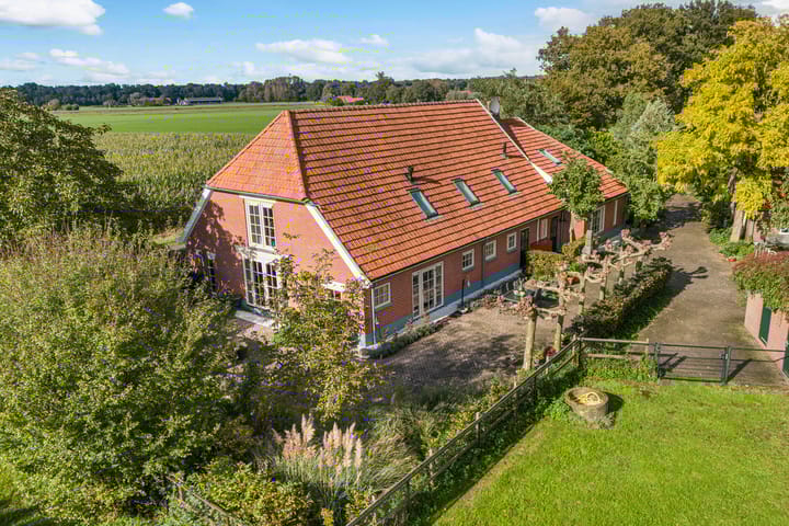 Photo 6 of Klompmakersweg 1