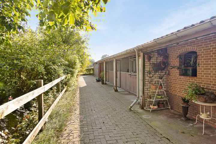 Photo 86 of Klompmakersweg 1