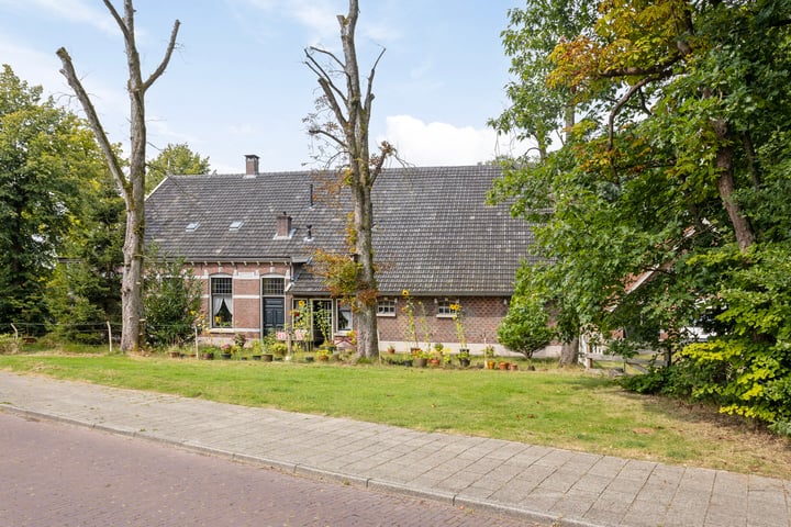 View photo 13 of Beckumerstraat 51