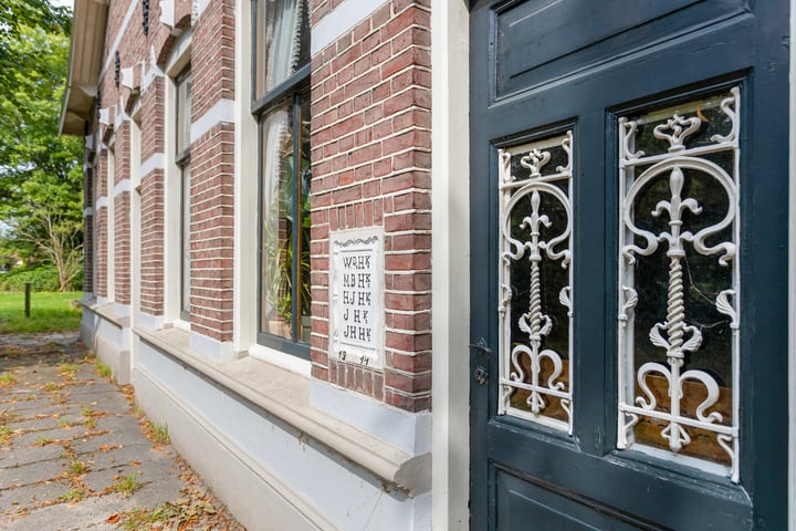 View photo 24 of Beckumerstraat 51