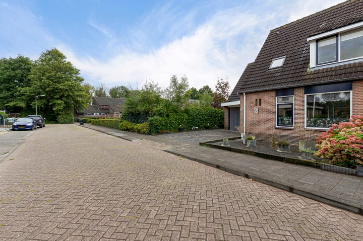 Foto 2 van Deelspaad 8