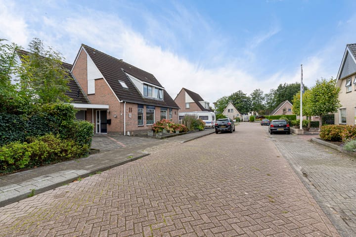 Foto 3 van Deelspaad 8