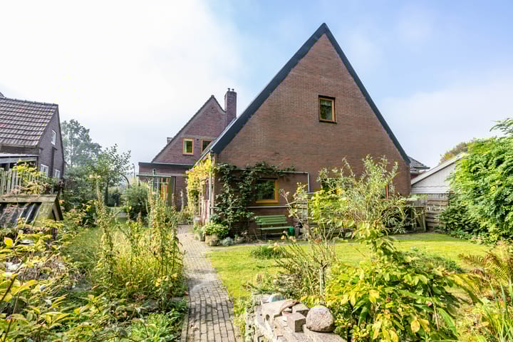 Foto 10 van Mernaweg 28