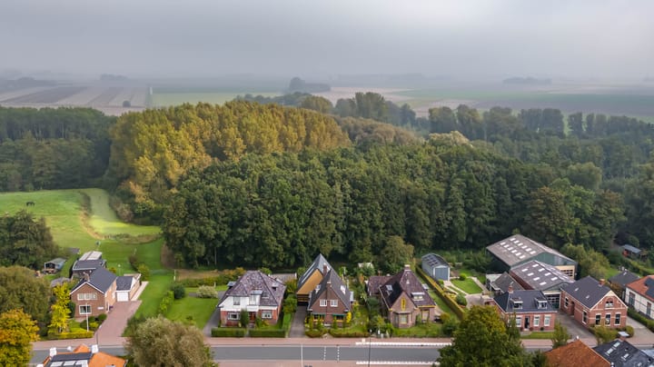 Foto 60 van Mernaweg 28