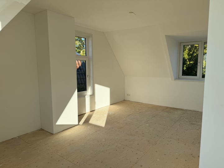 Photo 18 of Oosteinde 12