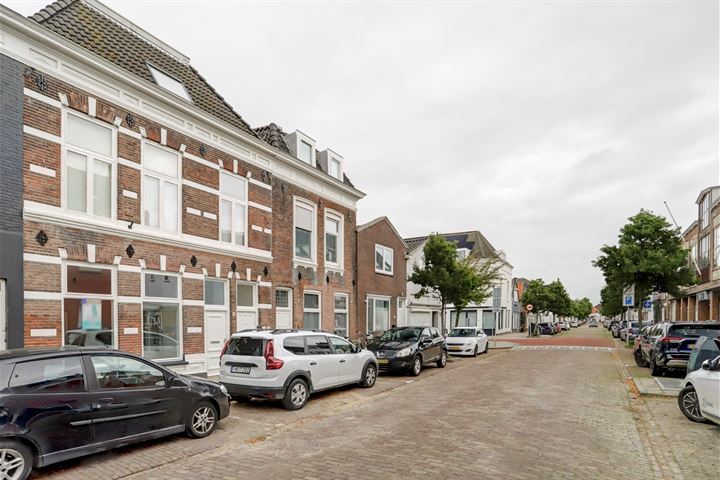 View photo 29 of Glacisstraat 13