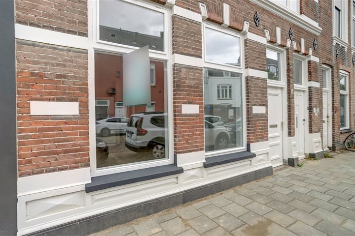 View photo 26 of Glacisstraat 13