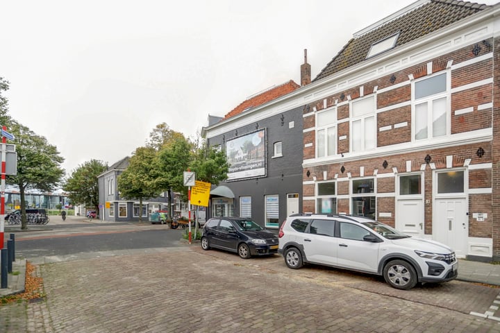 View photo 27 of Glacisstraat 13