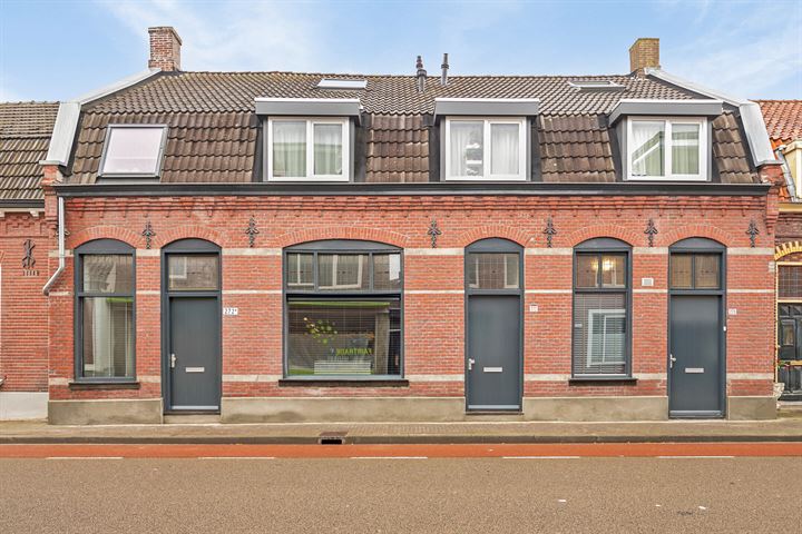 View photo 22 of Hoogstraat 272