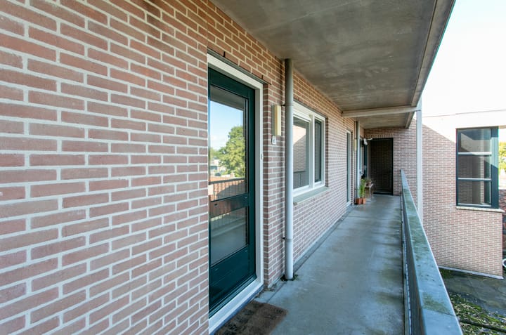 Foto 10 van Laanstraat 46-E