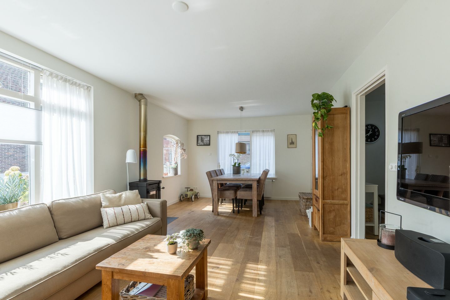 Foto 10 van Julianaweg 49