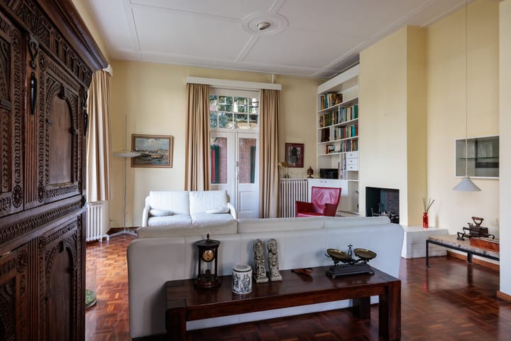 Foto 10 van Julianastraat 8