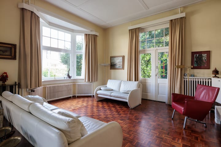 Foto 11 van Julianastraat 8