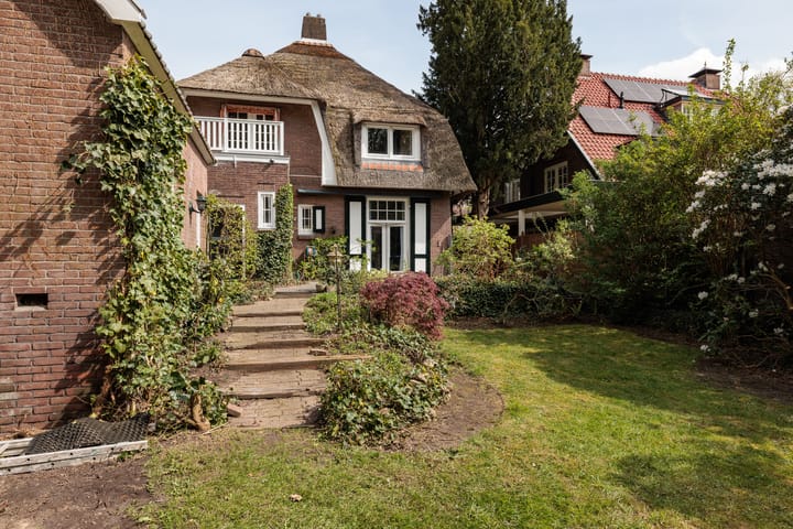 Foto 66 van Julianastraat 8