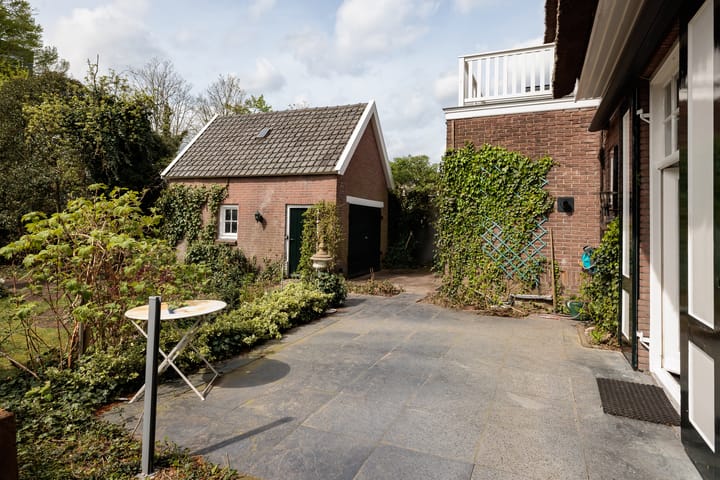 Foto 69 van Julianastraat 8