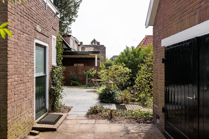 Foto 76 van Julianastraat 8