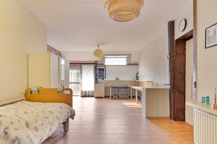 Foto 26 van Broek 40