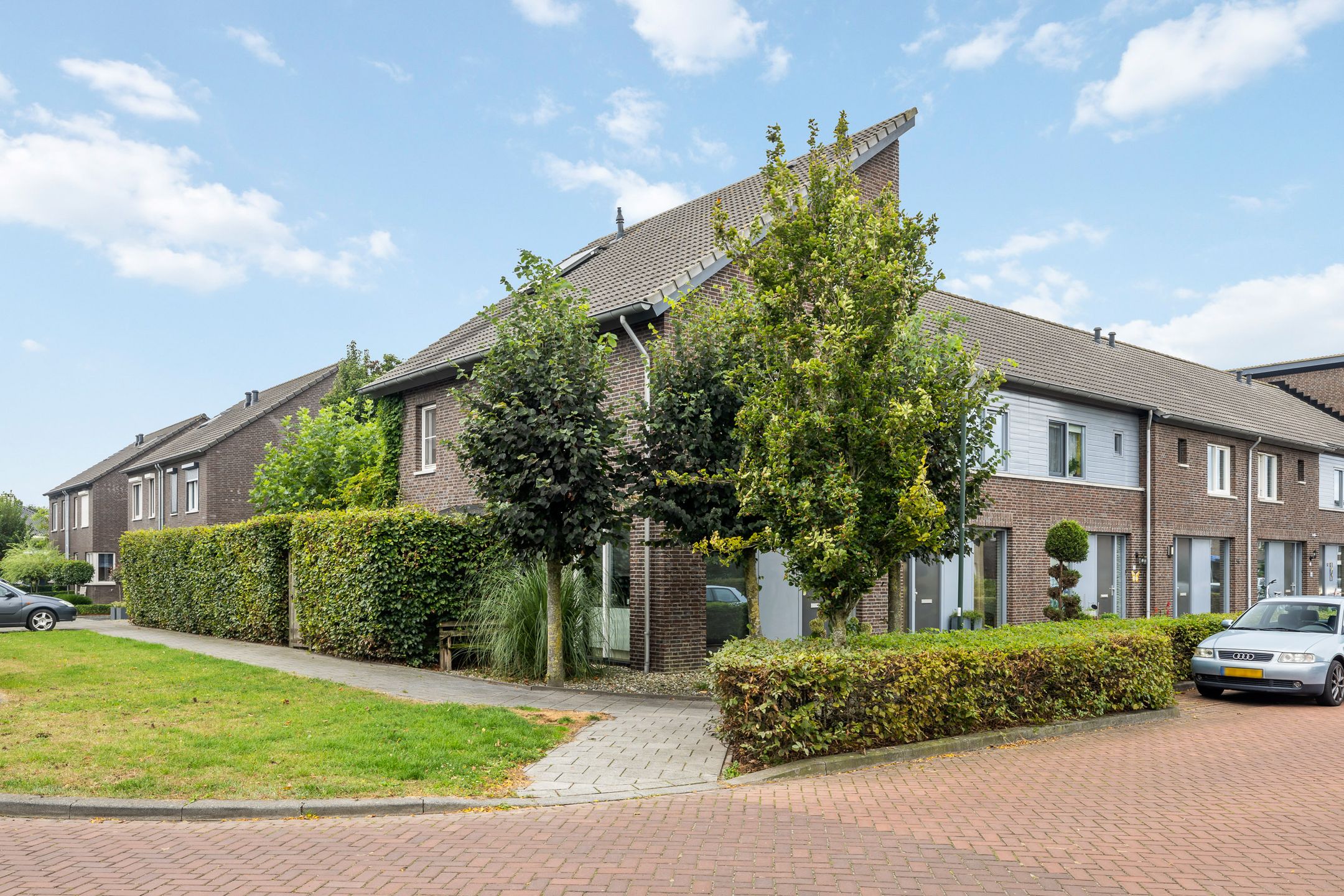 Photo 27 of Pinksterbloem 62