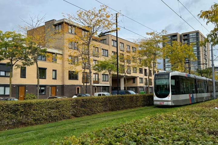 Bekijk foto 2 van Avenue Carré 191