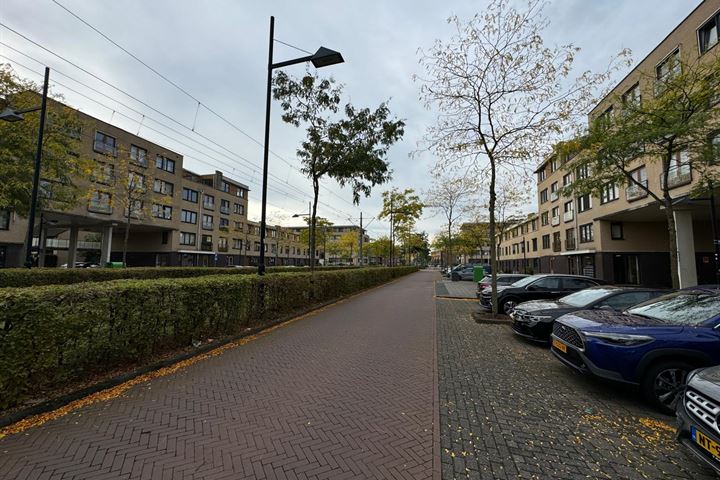 Bekijk foto 4 van Avenue Carré 191