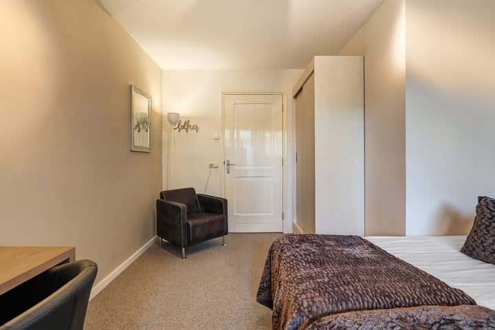 Foto 38 van Dwarsweg 19