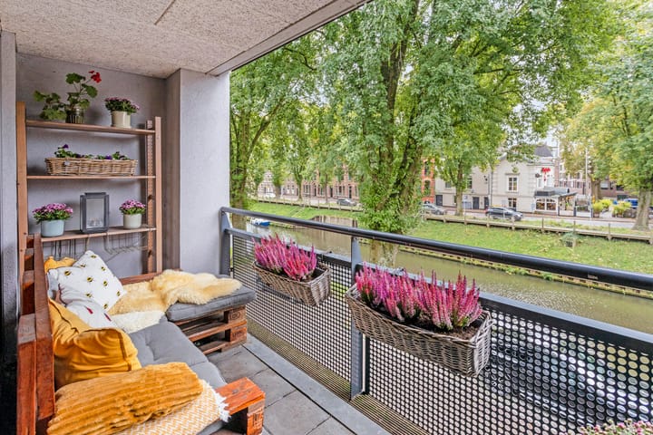 Foto 2 van van Berckelstraat 5