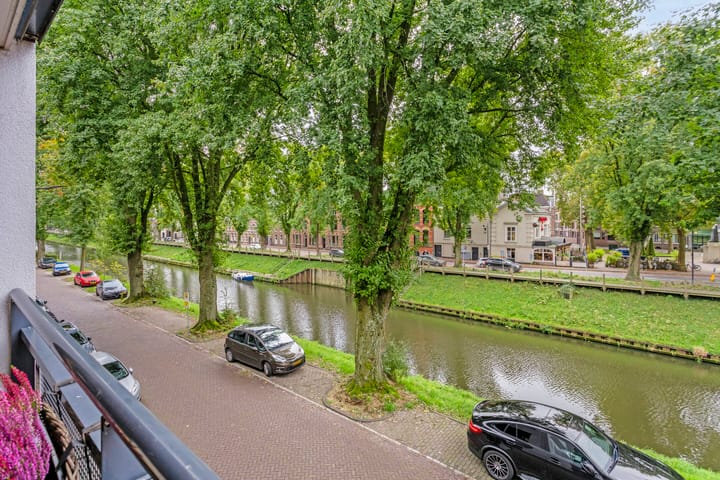 Foto 3 van van Berckelstraat 5