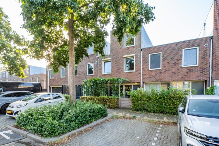 Bekijk foto 1 van Kuyperstraat 44