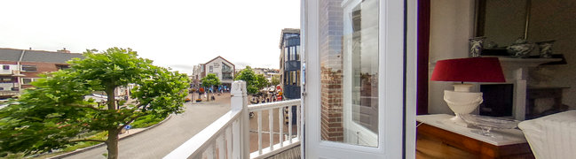 Bekijk 360° foto van Balkon van Raadhuisplein 4-A