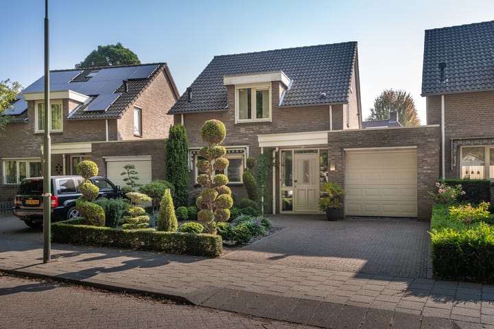 Foto 1 van de Cock van Neerijnenstraat 45