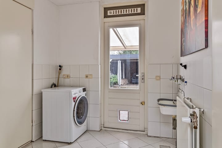 Foto 13 van Asbreukerhoek 9