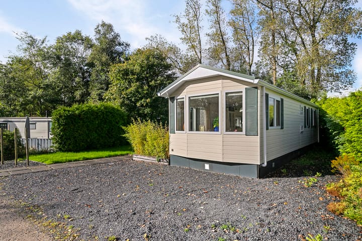 Photo 24 of Yn 'e Lijte 1-18