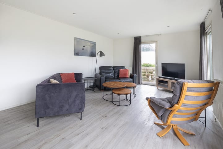 Foto 12 van Zuiderdwarsdijk 62