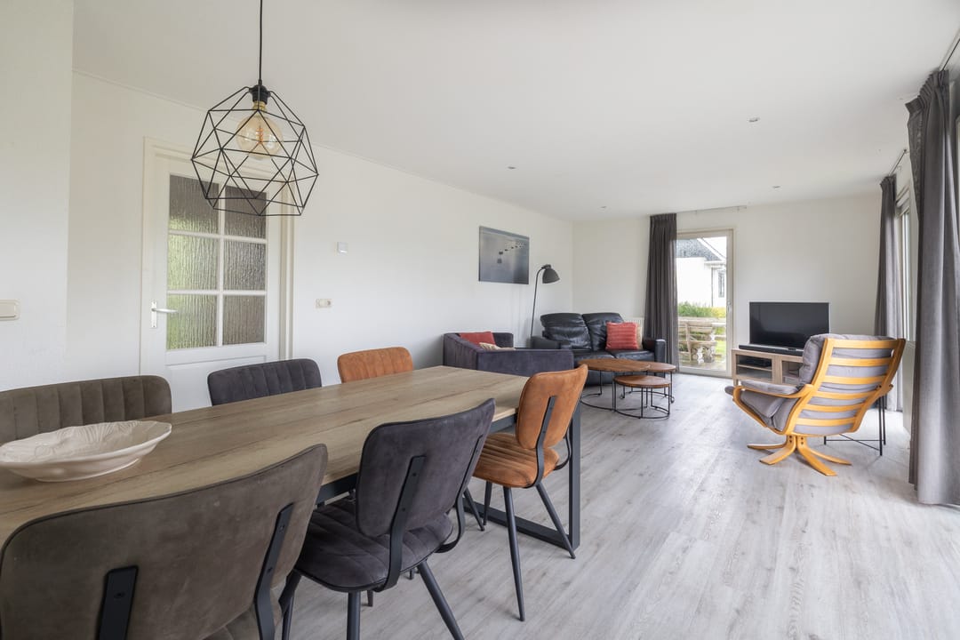 Foto 16 van Zuiderdwarsdijk 62