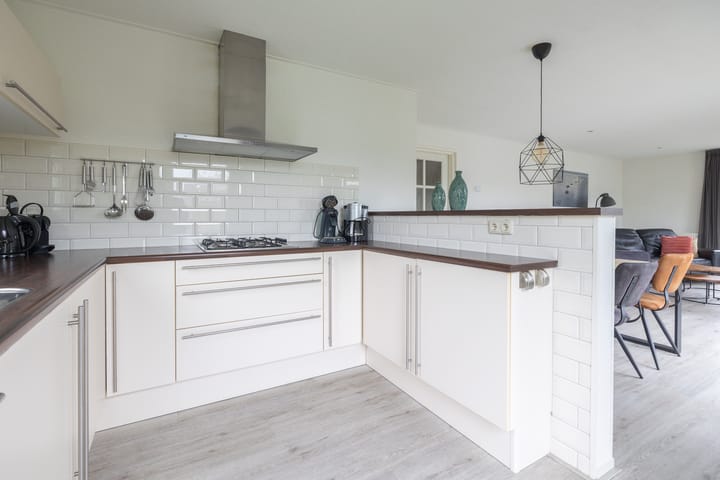 Foto 18 van Zuiderdwarsdijk 62