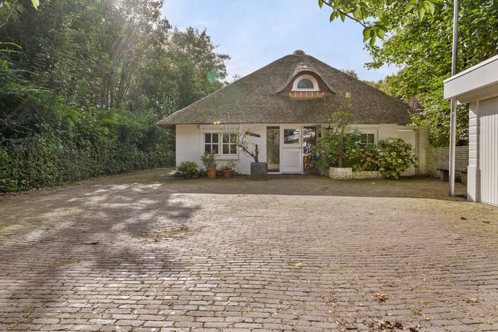 Foto 5 van Valkenisseweg 68.