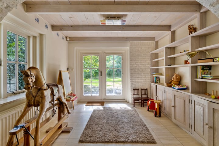 Foto 15 van Valkenisseweg 68.