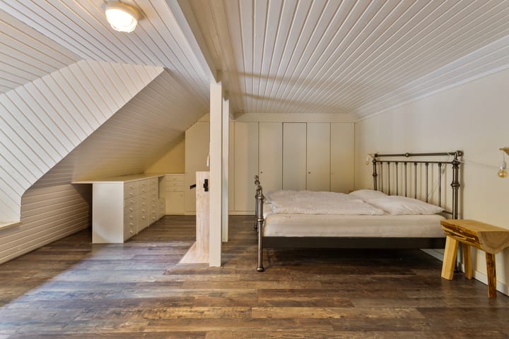 Foto 24 van Valkenisseweg 68.