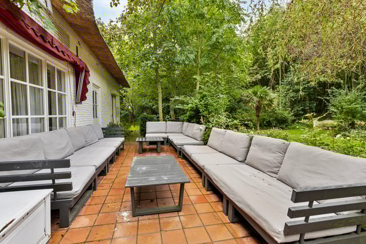 Foto 29 van Valkenisseweg 68.