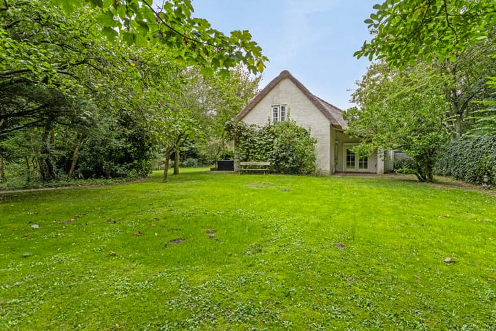 Foto 33 van Valkenisseweg 68.