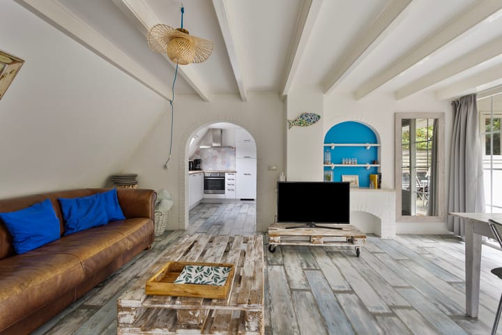 Foto 44 van Valkenisseweg 68.