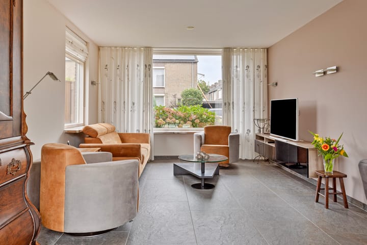 Foto 5 van Oosterdstraat 28