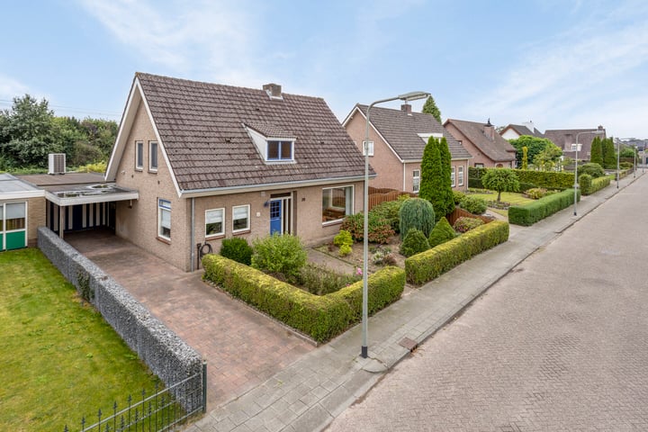 View photo 40 of Oosterdstraat 28