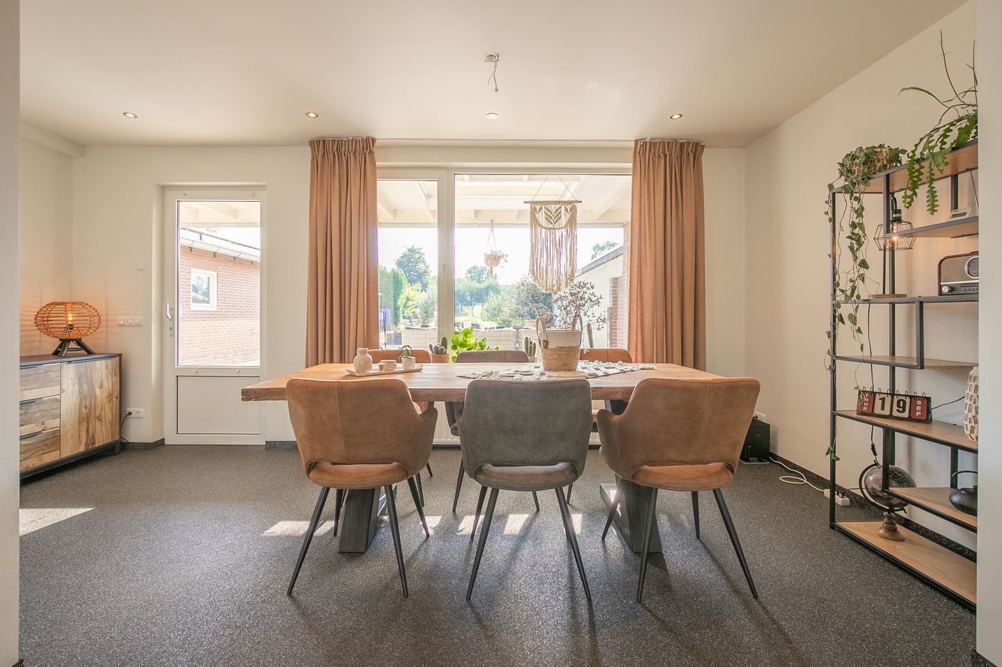 Photo 10 of Europaweg-Noord 91