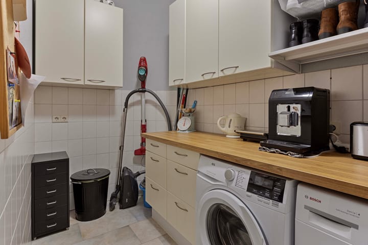 Foto 18 van Loeffstraat 11