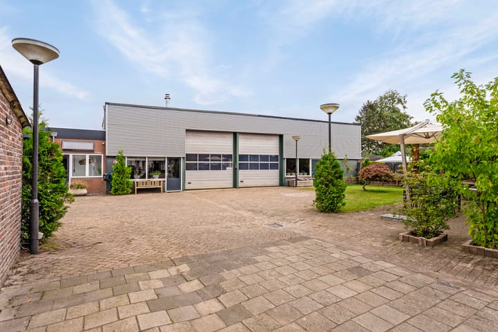 Foto 42 van Loeffstraat 11