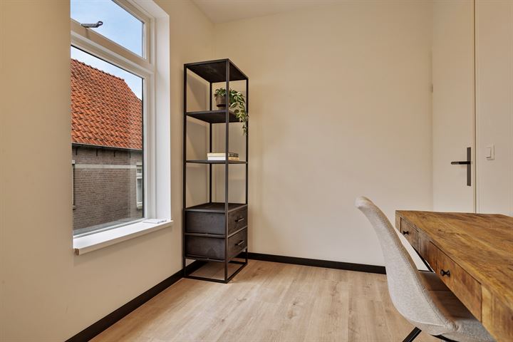 View photo 37 of Sint-Antoniusstraat 26-A