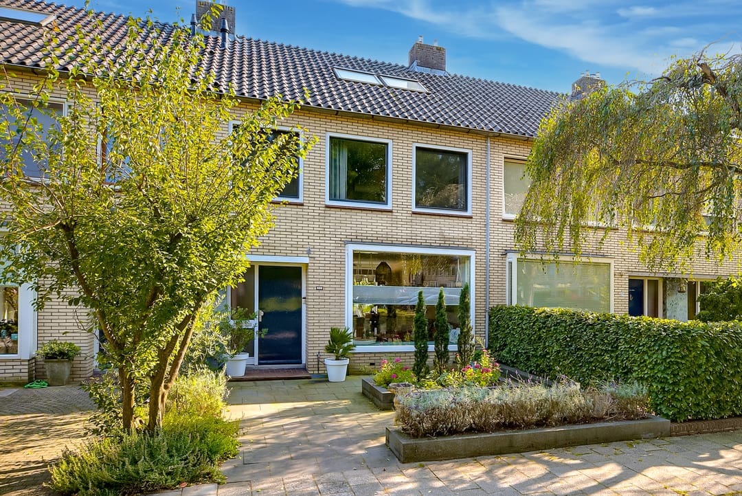 Photo 2 of Damhertlaan 95