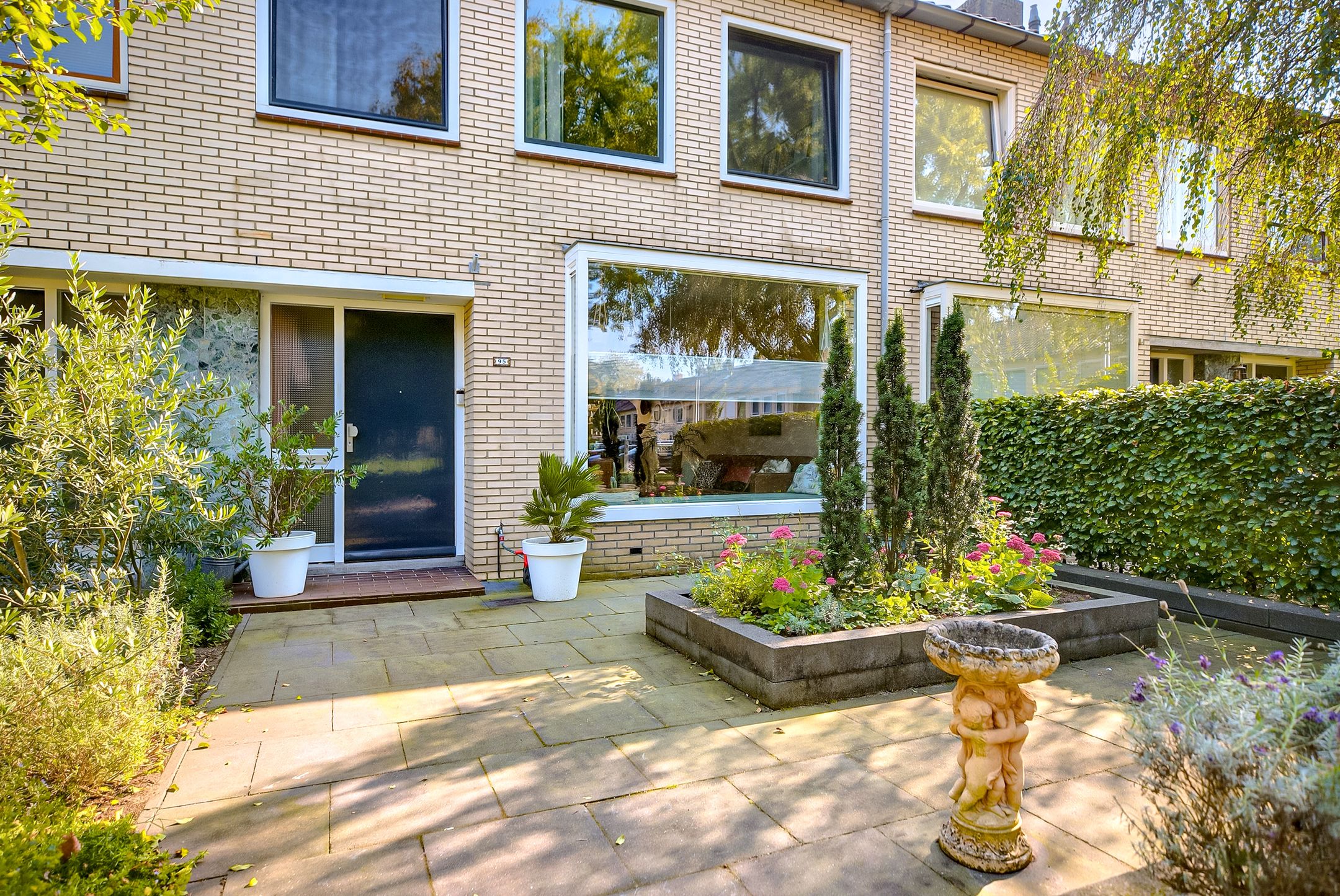 Photo 27 of Damhertlaan 95